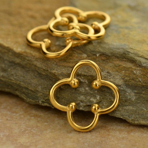 24K Gold Plated Clover Link with Dots - C1046, Good Luck Charms, Links