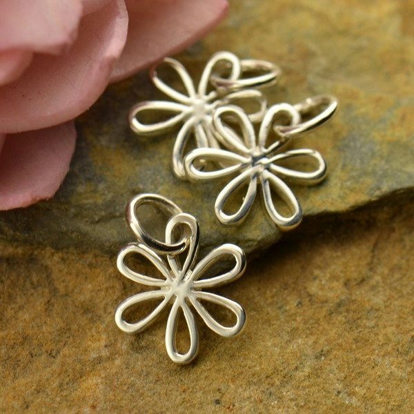 Medium Sterling Silver Daisy Charm with Open Petals - C1083, Flowers