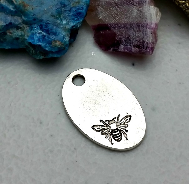 stamping blank bee charm