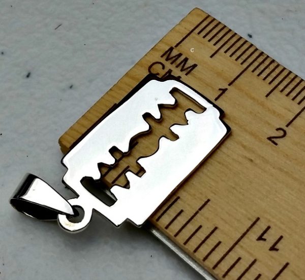 Mini Stainless Steel Razor Blade Necklace 